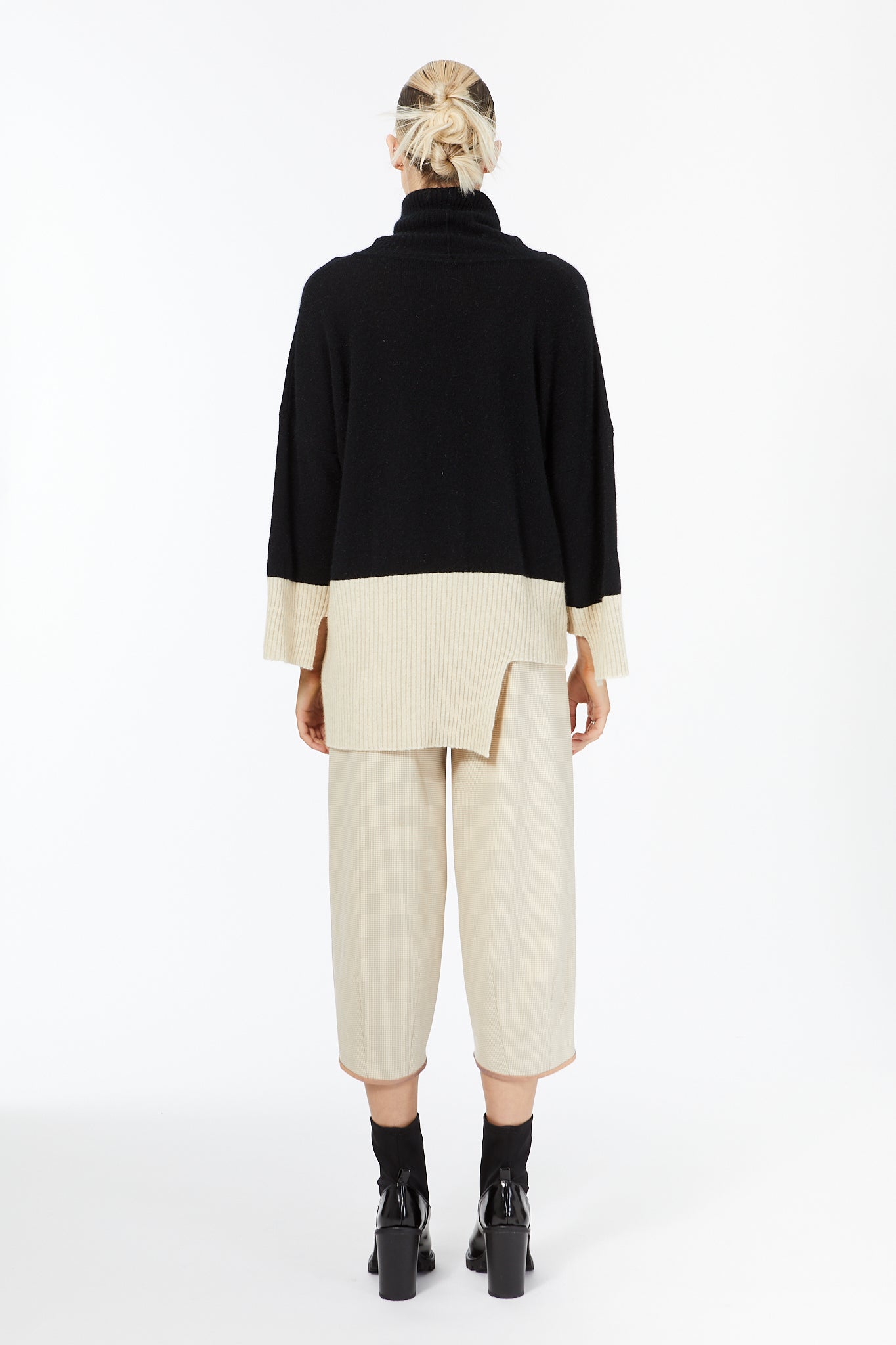 Valentina Tunic