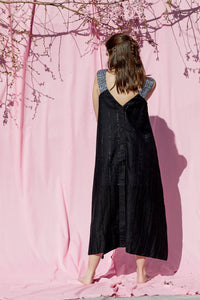 Mixed Media Linen Pinafore Dress in Black – ELKA