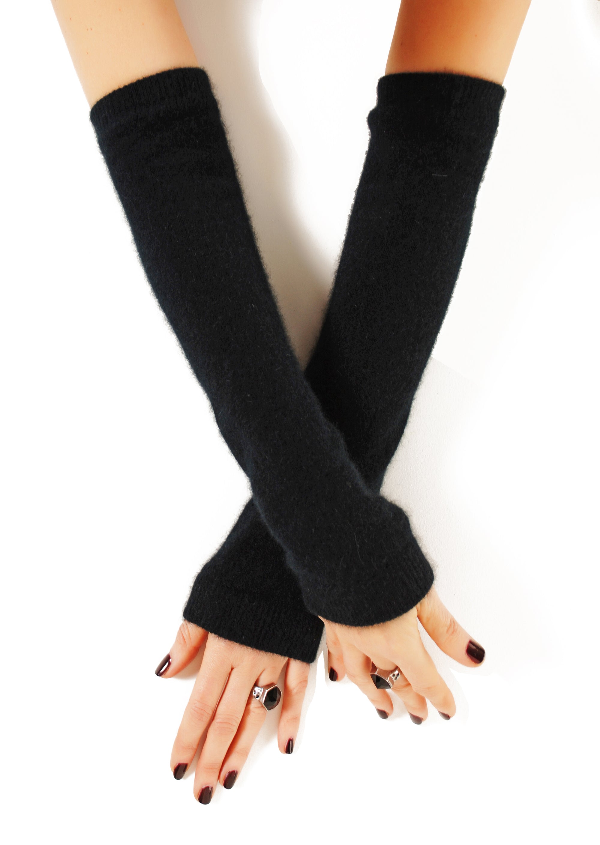 Possum Merino Silk Arm Warmers in Black